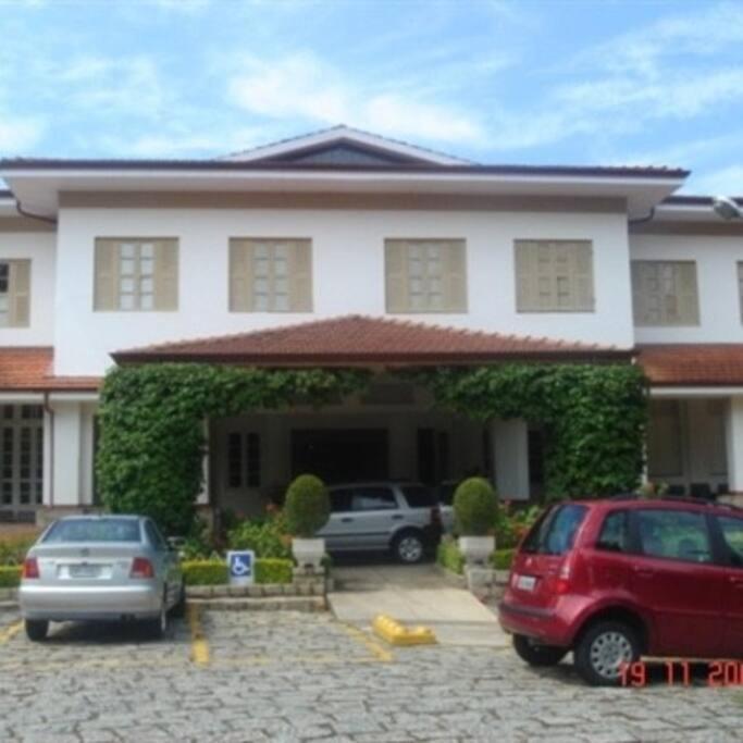 Apartamento Condominio Quisisana Centro Pocos De Caldas Lazer Completo, Uma Estrutura De Resort מראה חיצוני תמונה