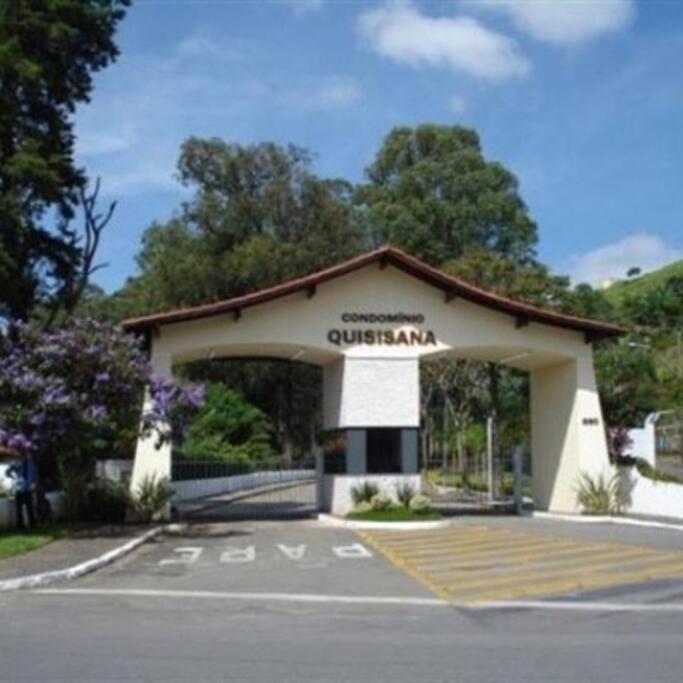 Apartamento Condominio Quisisana Centro Pocos De Caldas Lazer Completo, Uma Estrutura De Resort מראה חיצוני תמונה