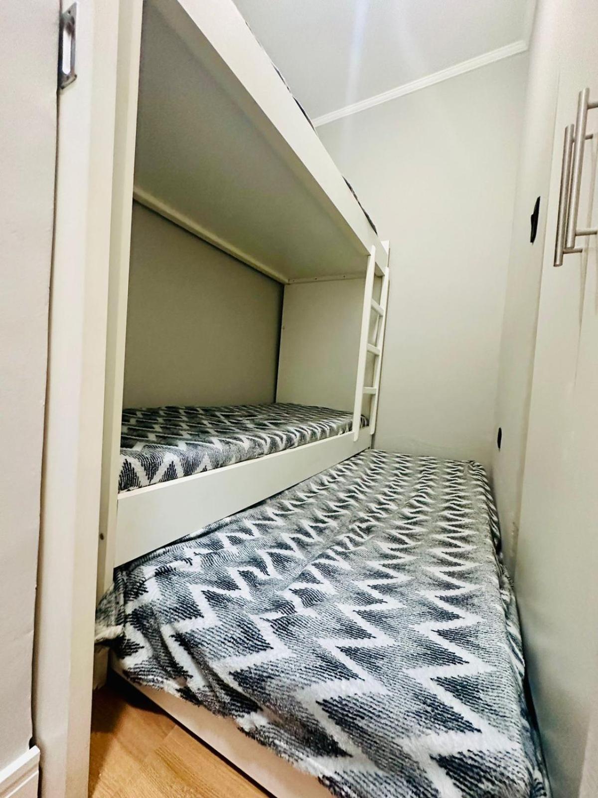 Apartamento Condominio Quisisana Centro Pocos De Caldas Lazer Completo, Uma Estrutura De Resort מראה חיצוני תמונה
